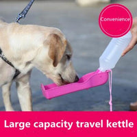 Bouteilles d'eau portatives pour chiens d'extérieur 250ML pour l'alimentation des animaux de compagnie Bouteilles d'eau pliables à réservoir pliable pour boire Distributeur d'eau pour bols mobiles