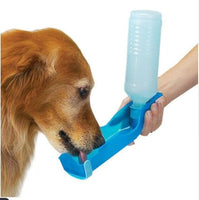 Bouteilles d'eau portatives pour chiens d'extérieur 250ML pour l'alimentation des animaux de compagnie Bouteilles d'eau pliables à réservoir pliable pour boire Distributeur d'eau pour bols mobiles