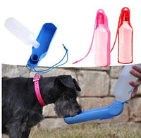 Bouteilles d'eau portatives pour chiens d'extérieur 250ML pour l'alimentation des animaux de compagnie Bouteilles d'eau pliables à réservoir pliable pour boire Distributeur d'eau pour bols mobiles